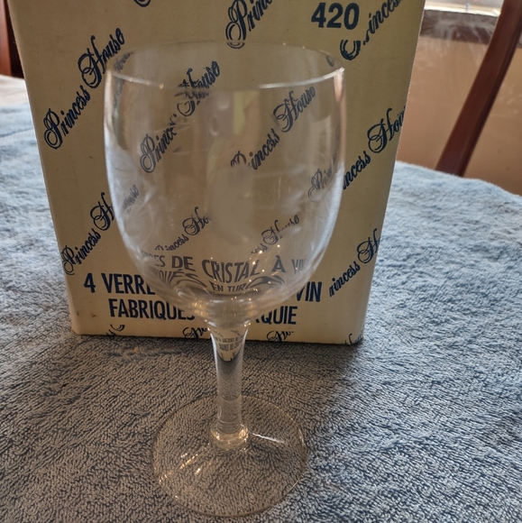Princess House Other - Vintage Princess House Heritage Floral Etched Wine Glasses Set of 4